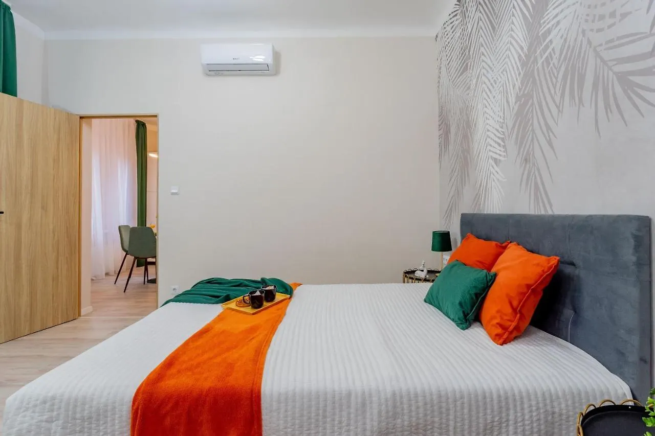 Green Eden Cozy Modern Retreat Budapest Ungarn
