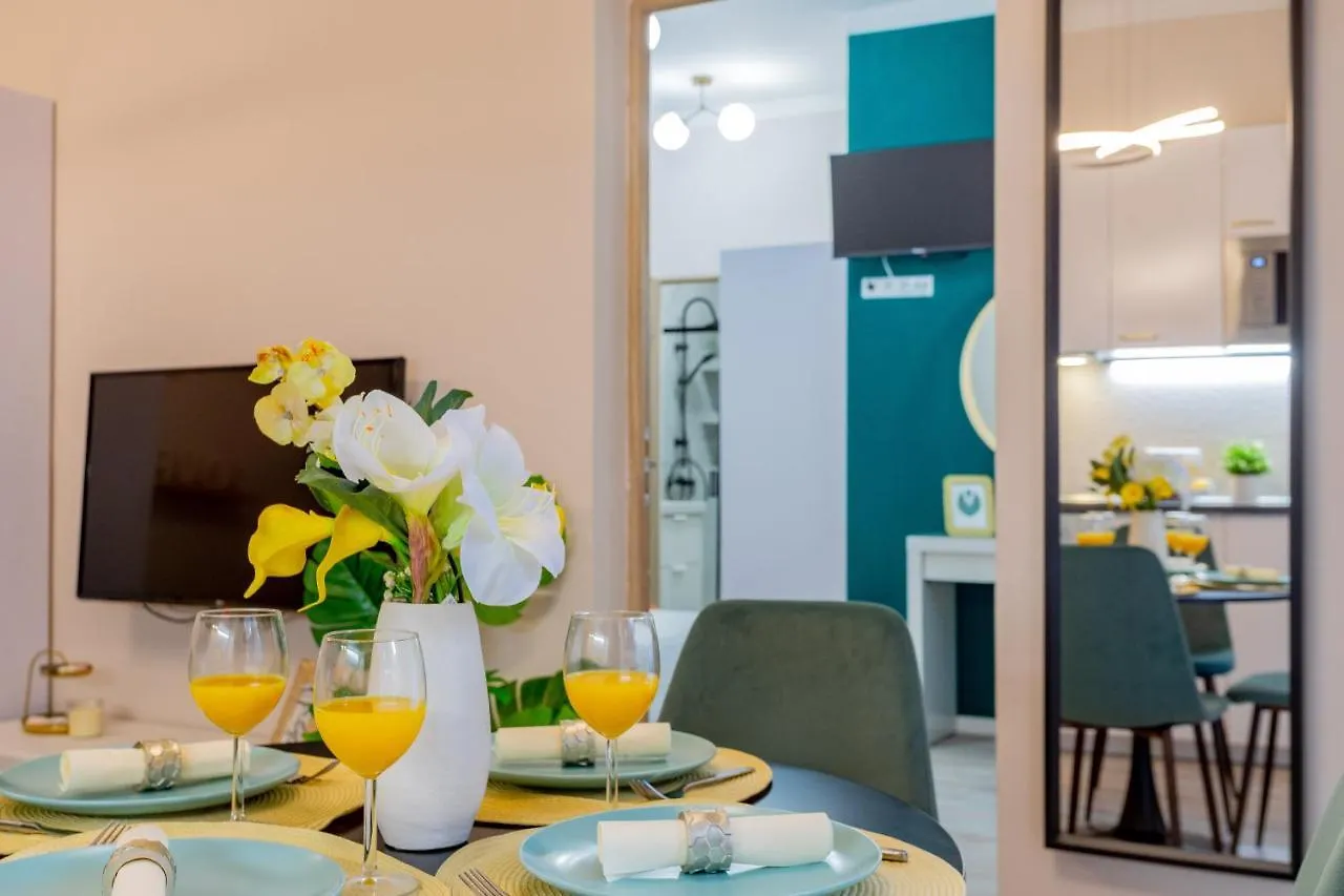 Green Eden Cozy Modern Retreat Budapest